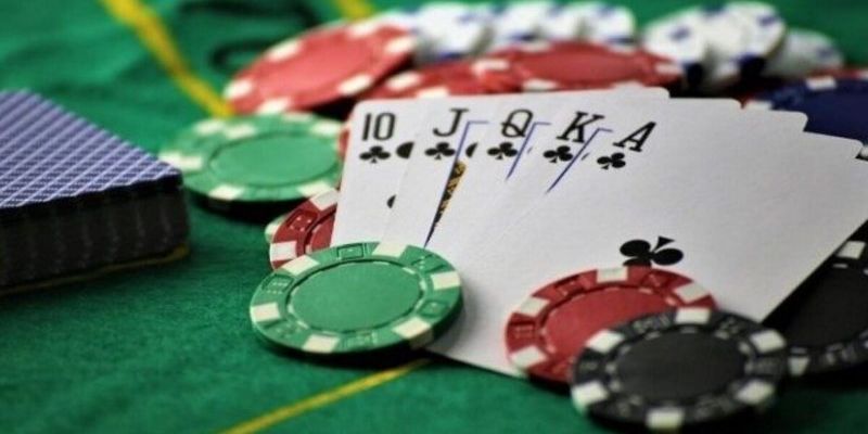 Một số bí quyết và chiến lược quan trọng trong tiến lên miền bắc 